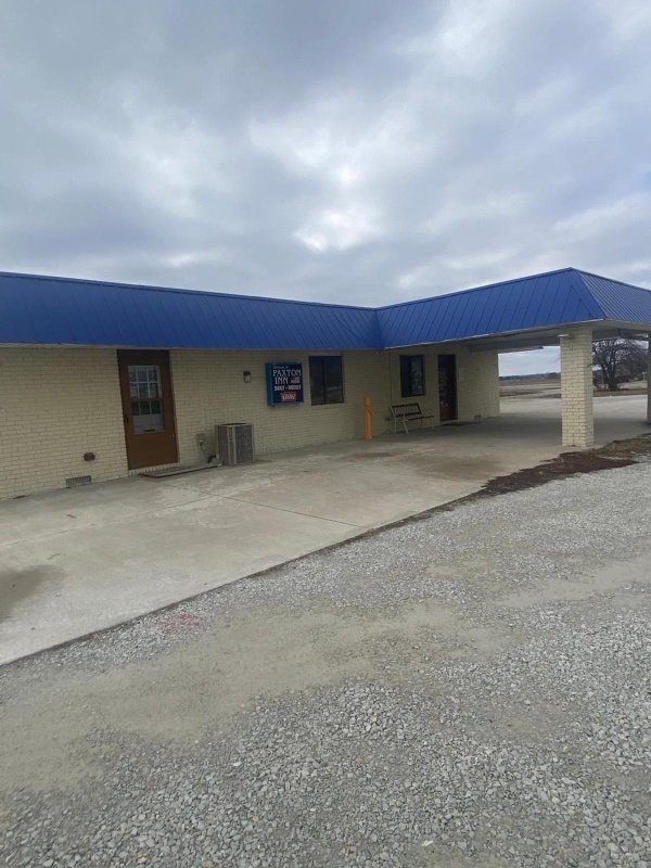 Paxton Inn Motel image 1